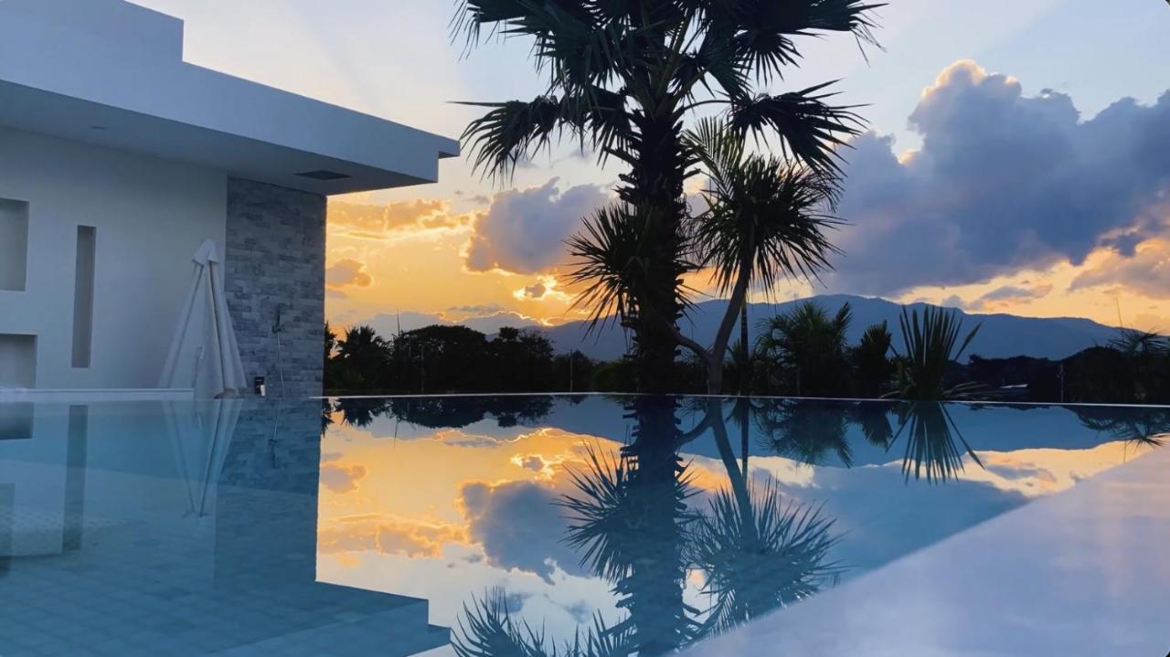 Palm Villa - Award Winning Modern Luxury & Exclusive Villa Resort 清邁 外观 照片